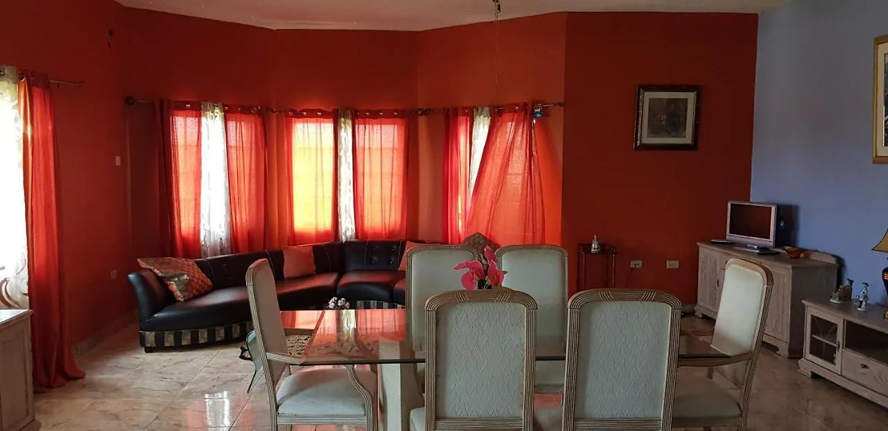 Little Savoy Guest House New Runaway Bay Lejlighed