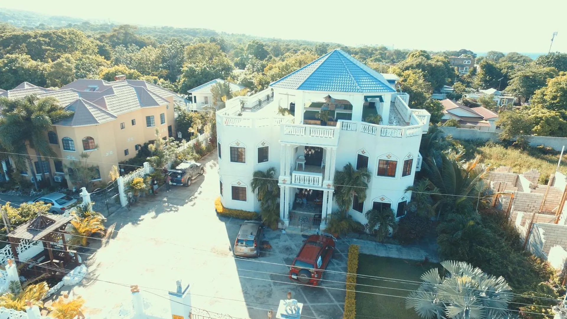 Little Savoy Guest House New Runaway Bay Jamaica