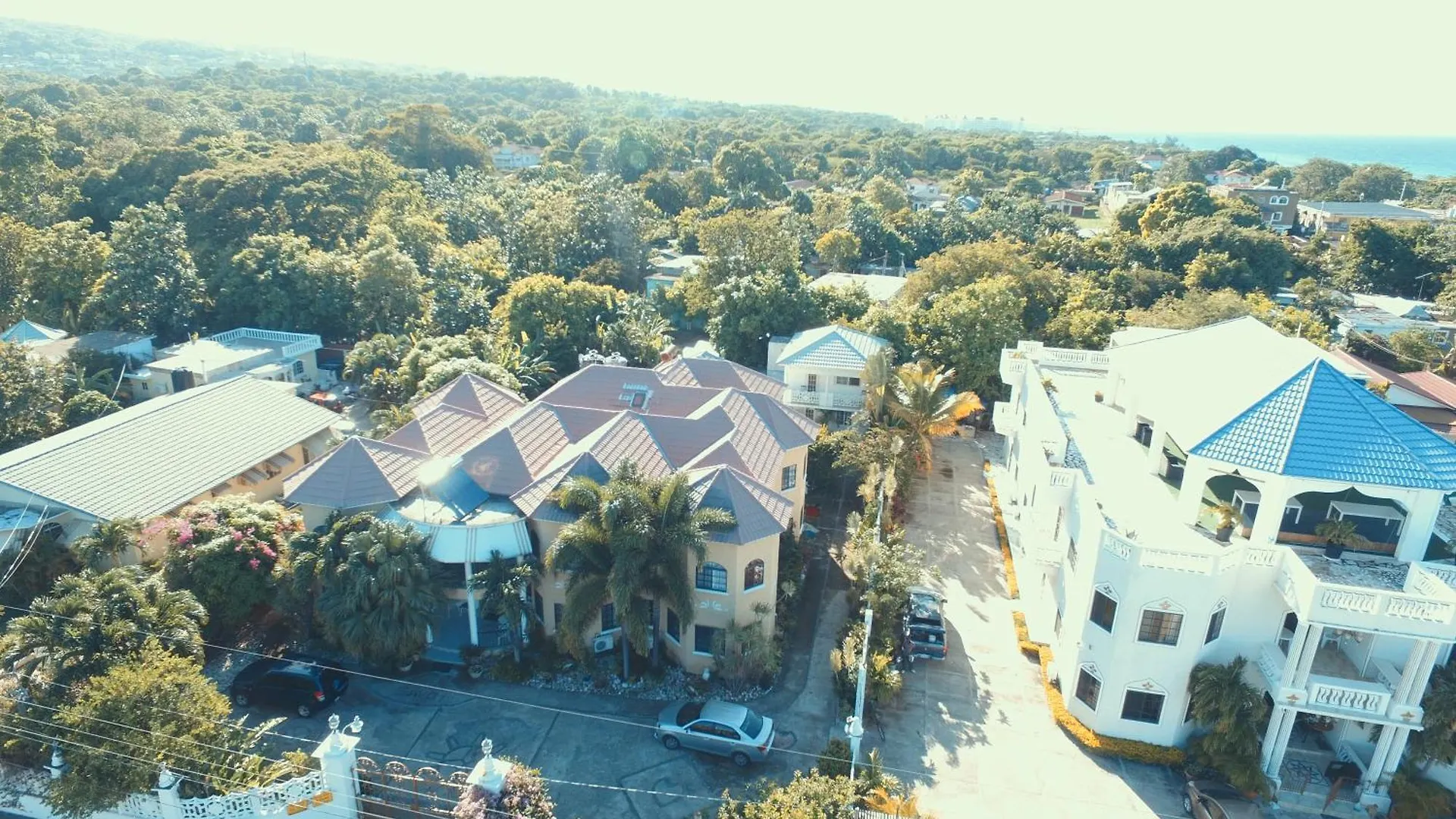 Little Savoy Guest House New Runaway Bay Lejlighed