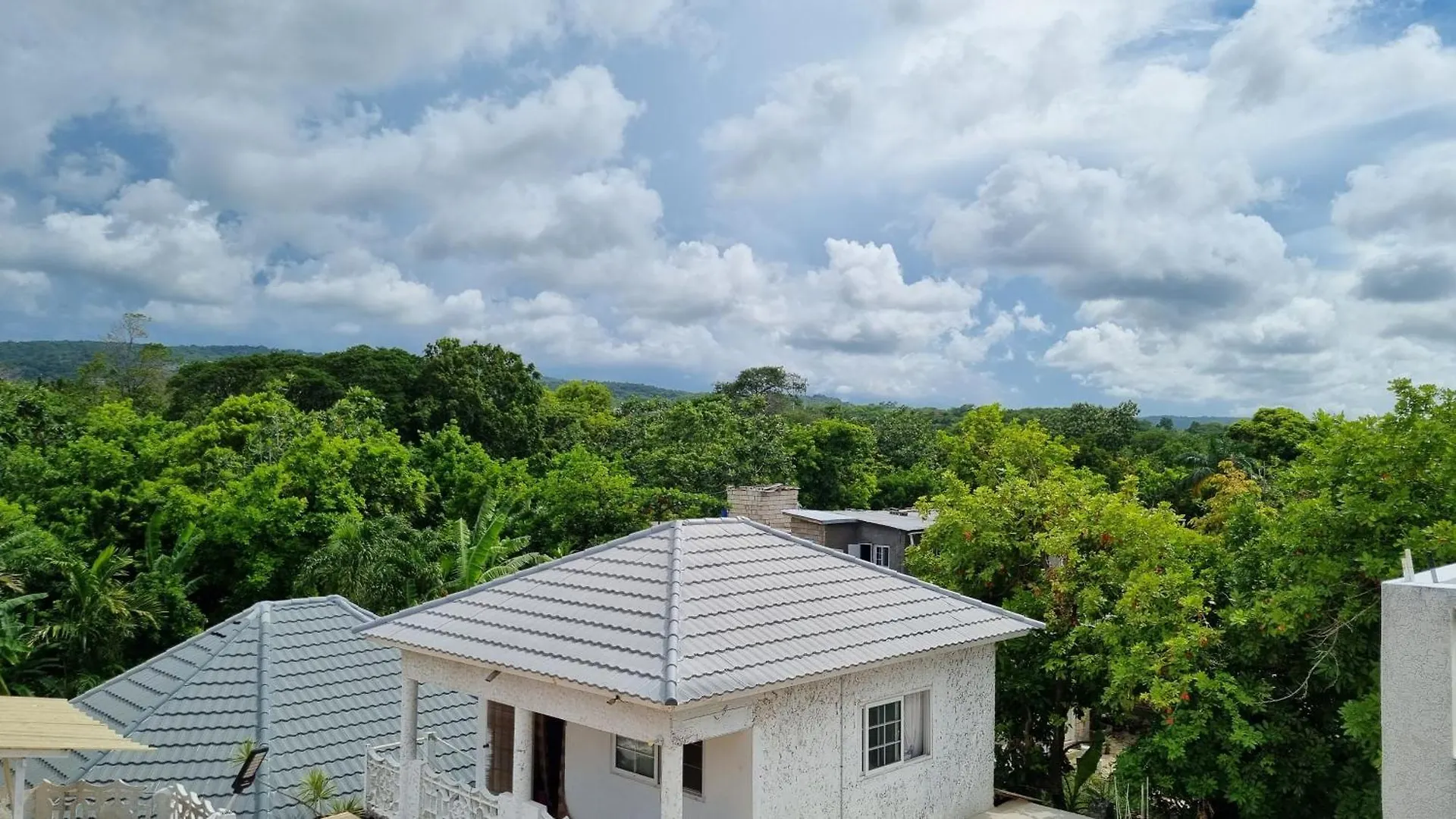 Lejlighed Little Savoy Guest House New Runaway Bay