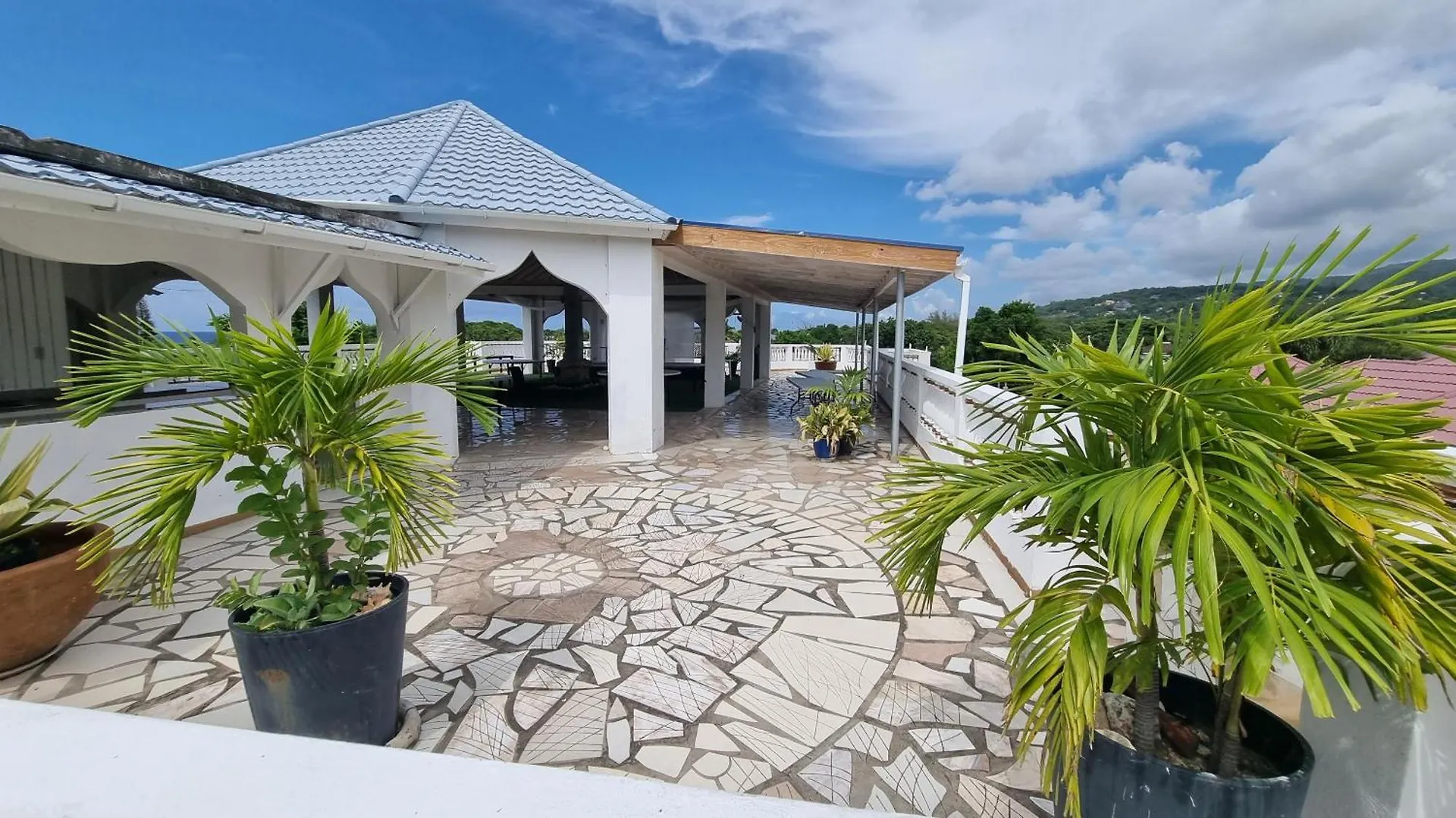 Little Savoy Guest House New Runaway Bay